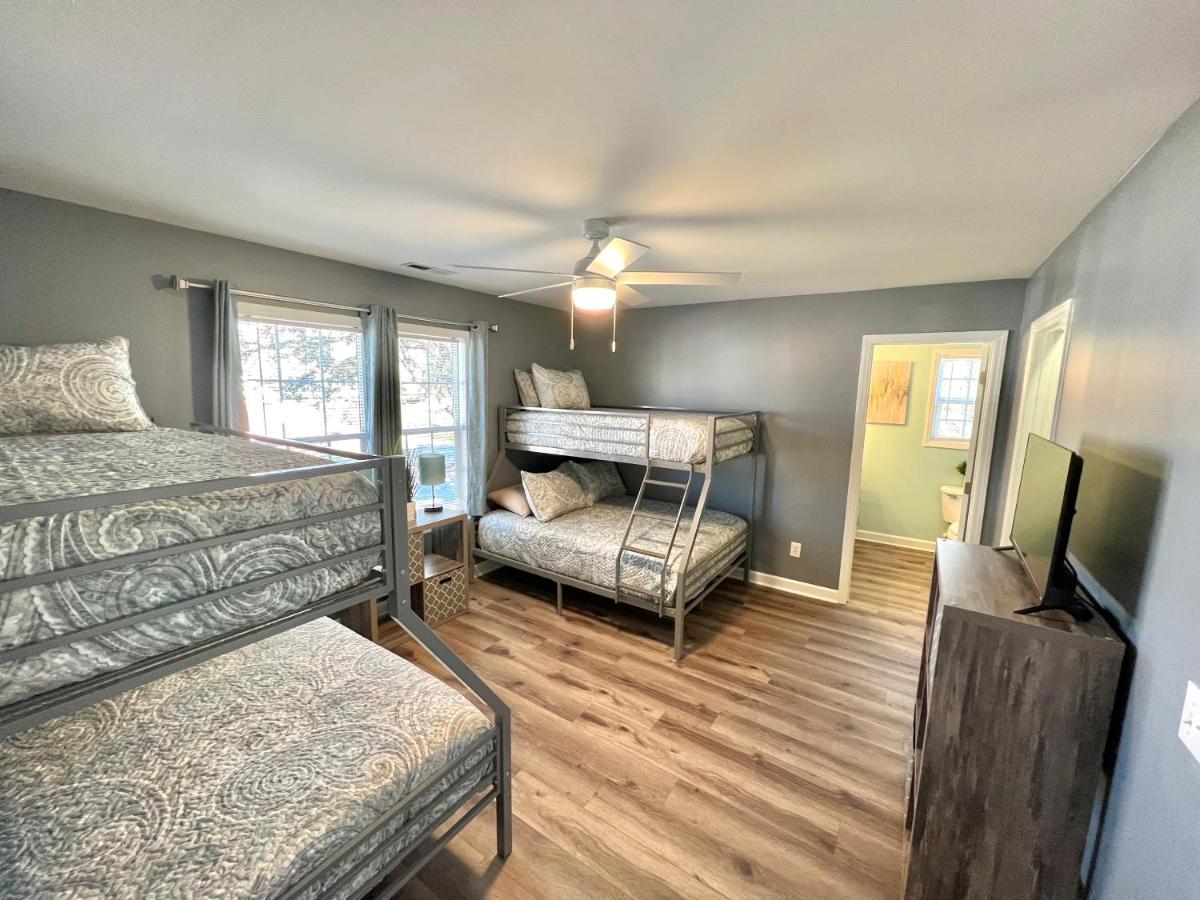 Beautiful, Spacious, Hidden Gem In Heart Of Wilmington Exterior photo